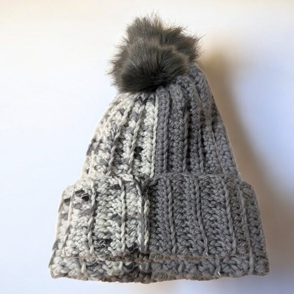 Gray Faux Fur Pom Beanie - OS - Picture 2 of 6